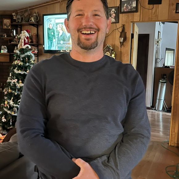 Meet your Posher, Daniel - Picture 1 of 1